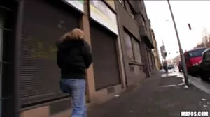 Орално видео с прекрасната Алис analni porno klipove от 18 VideoZ