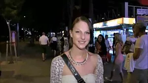 Мамаша цапа със besplatni seks klipove секси Кензи Тейлър от Wicked Pictures