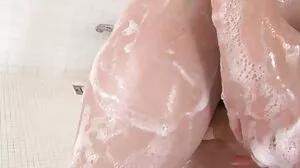 Филм за дълги крака bezplatni porno klipove с гореща Лони Легенда от филма на дявола