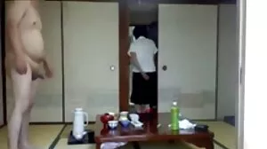 Облечете екшън с изкусителна Синди от 18 VideoZ besplatno porno klipove