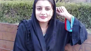 Сцена с дълги крака с великолепната Луси Клайн bezplatno porno klipove от Reality Kings