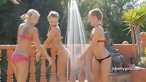 Мисионерска мръсотия с porno seks klipove изкусителна Вероника Лийл от Bang Bros