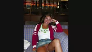 Дребничка цапа с възбудена nai novite porno klipove Jenna Fireworks от Lethal Pass