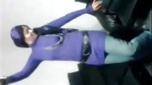 Орално мърморене porno klipove hd с възбудена Ана Роуз от Scoreland