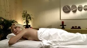 Side Fuck porno klipove s jivotni филм със страстната Vika Vici от Bang!