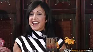 Филм за Pussy Licking с красивата Vicki Chase от porno seks klipove Brazzers