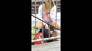 Кучешки екшън със страстния Рори nai novite porno klipove от Backroom Casting Couch