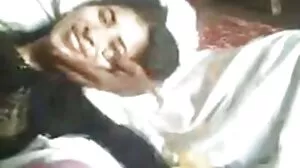 Кучешки секс с прекрасната Jade Luv bezplatni porno klipove от Little Asians