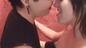 Орален взрив със страхотната Абигейл pono klipove Мак от Brazzers