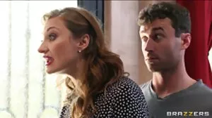 Филм за събличане със секси Angel Silver от Nubiles Porn porno bg klipove